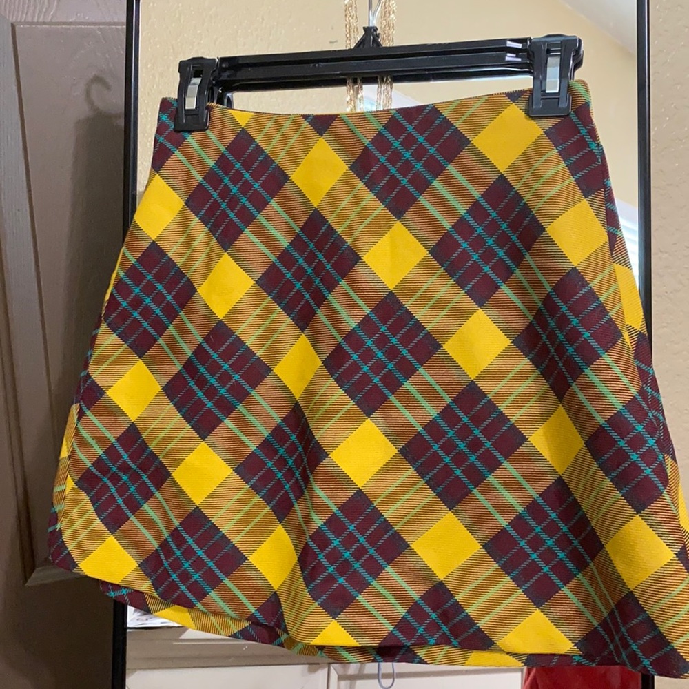 XS Zara plaid skater skirt
